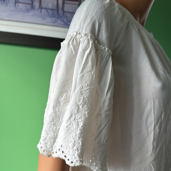 🪻🪻Ann Taylor Loft Boho Chic Short Sleeved Top🪻🪻 - Picture 7 of 10